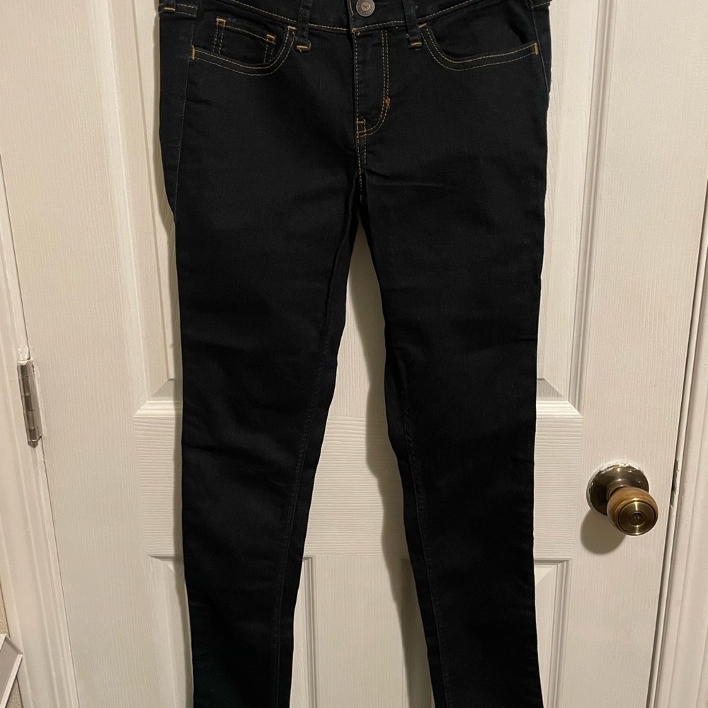 Hollister super skinny size 26